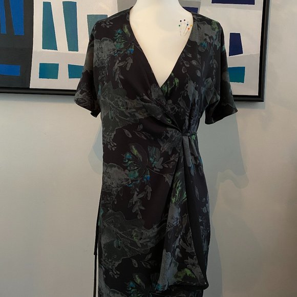 Mini Wrap Dress - Picture 2 of 4